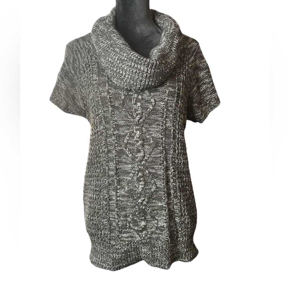 No Boundaries Knit Cowl Neck Black & White Short Sleeve Sweater